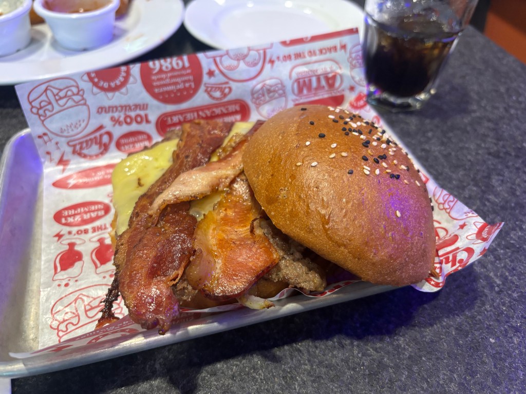 Smash ATM en Chazz con Brisket